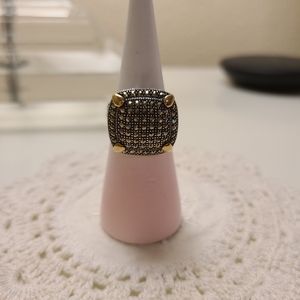 925 Sterling silver ring ( NWOT)